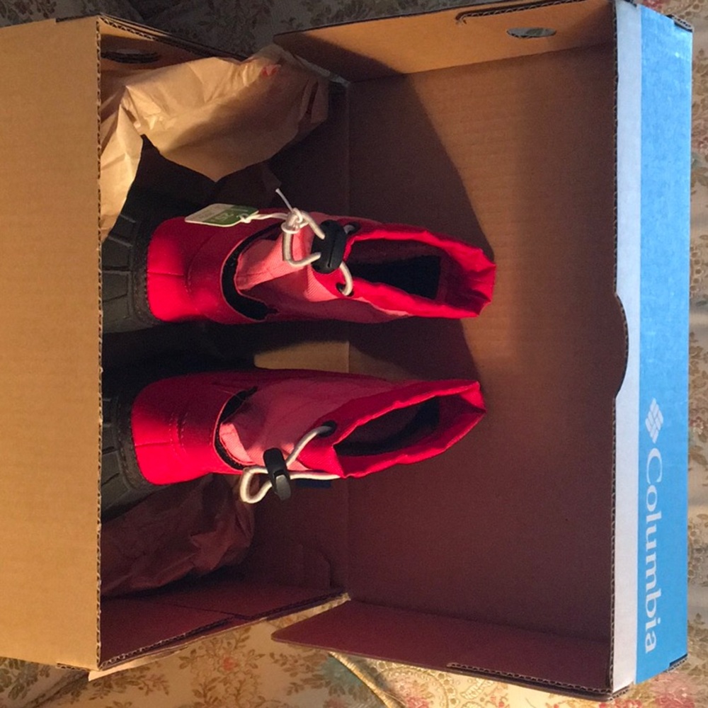 Columbia Boots, Pink